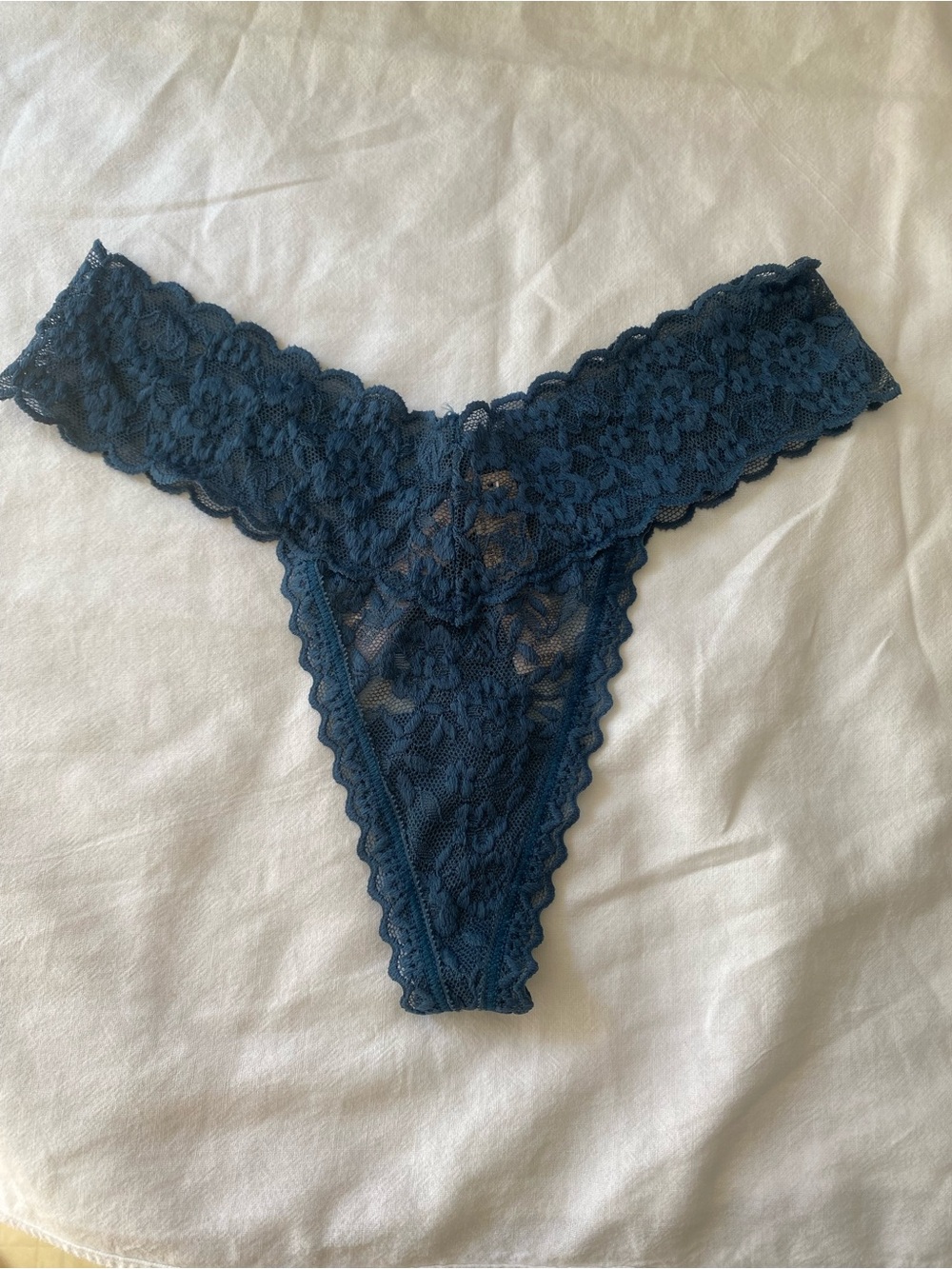 Victoria’s Secret Lace Thong Panty – Deep Teal Blue